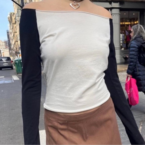 Brandy Melville/ John Galt Multi-Colored Off the Shoulder Long Sleeve Shirt - Picture 1 of 4
